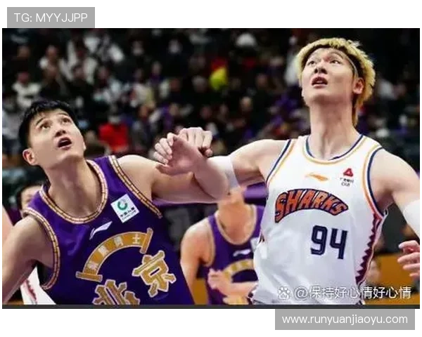 激情四溢的篮球对决引爆全场焦点，挑战与突破并行的精彩赛事解析